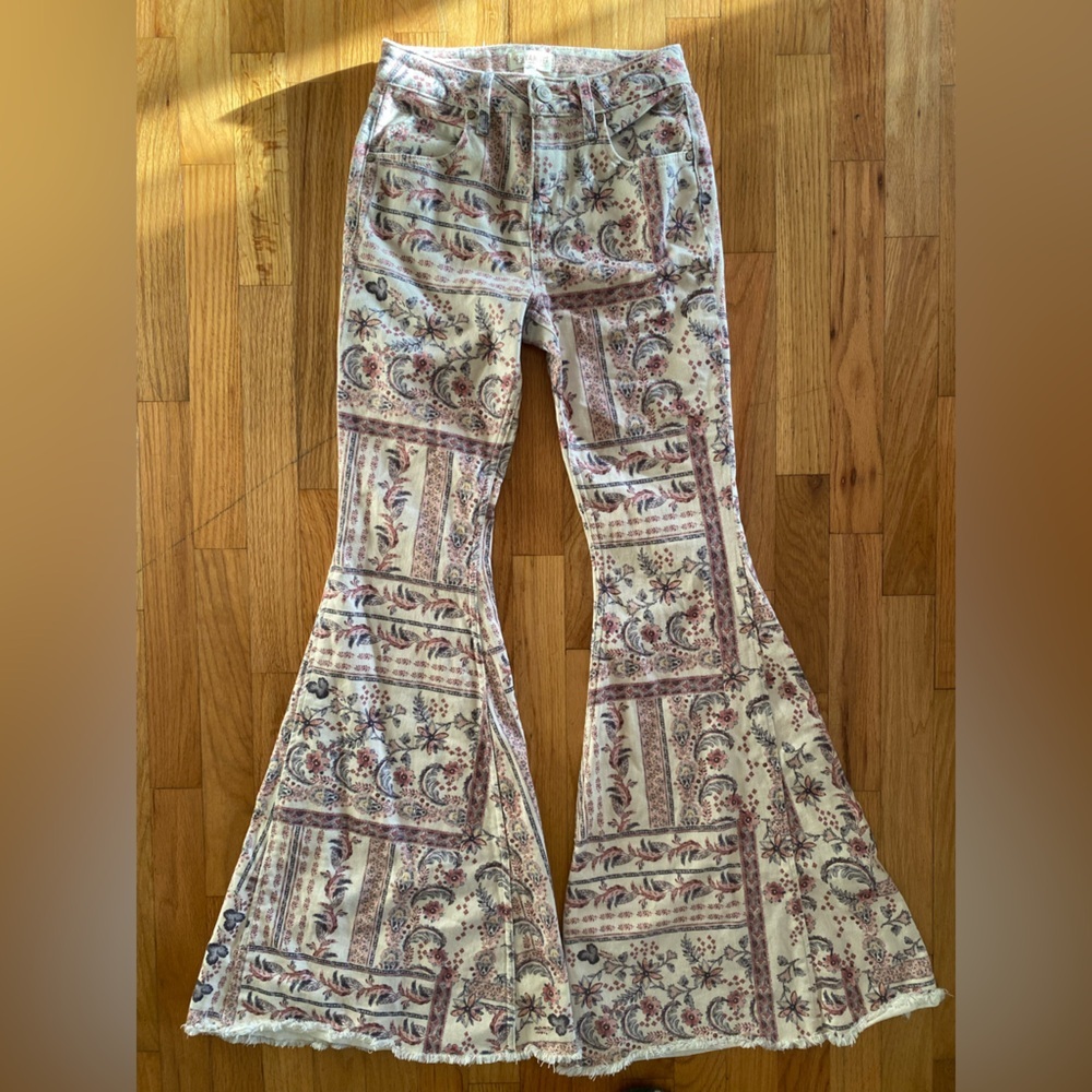 Shyanne Cream Paisley Print Flare Jeans